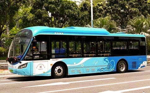 如何安全乘坐公交車