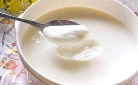 喝酸奶有什么好處