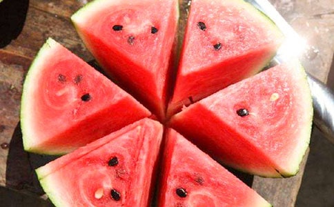 夏季挑選西瓜技巧