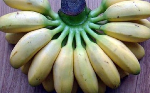 醋泡香蕉的家常做法大全